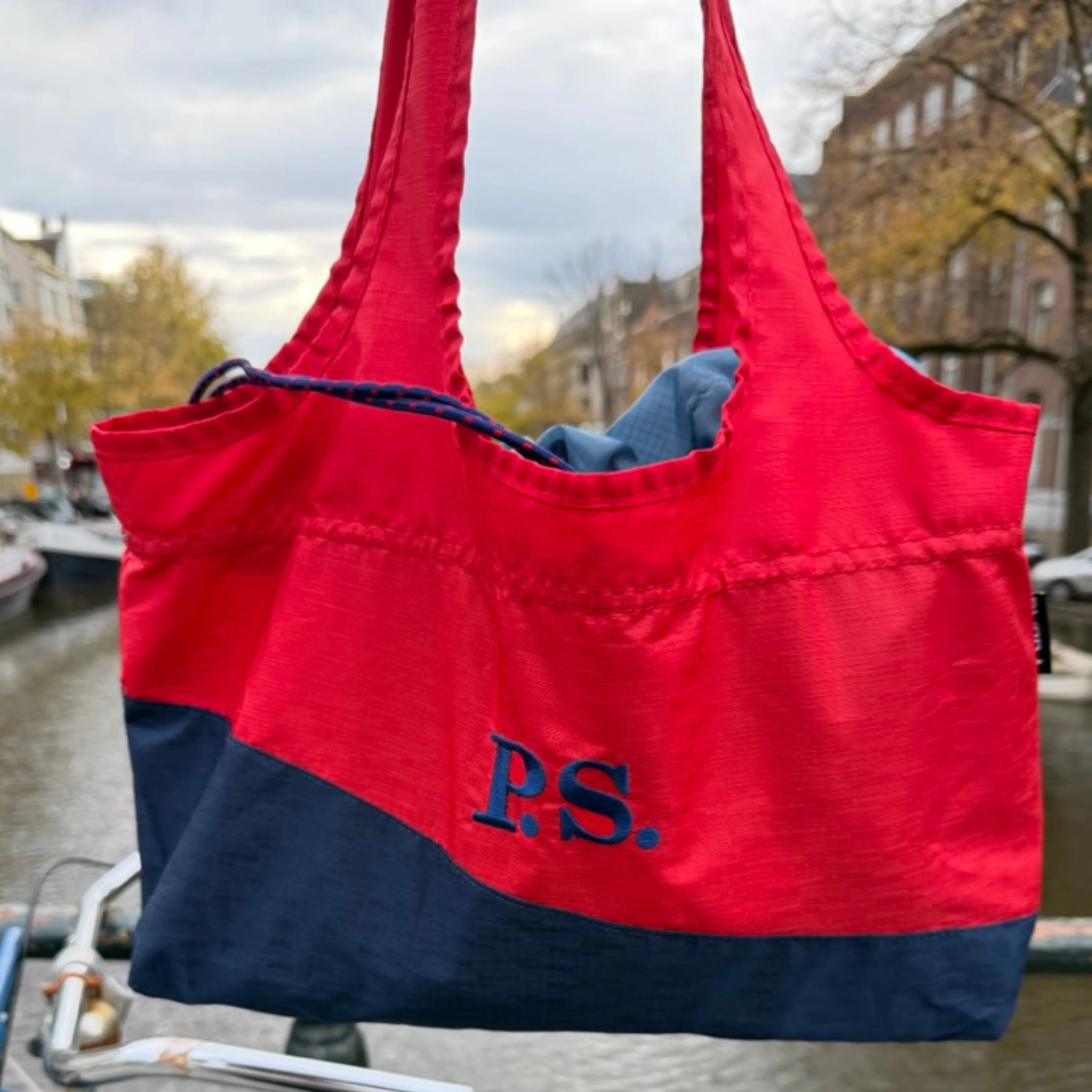 BYBBA x 4OCEAN LITTLE SUR PACKABLE TOTE BAG / RED FLAG SHARKS - Image 7
