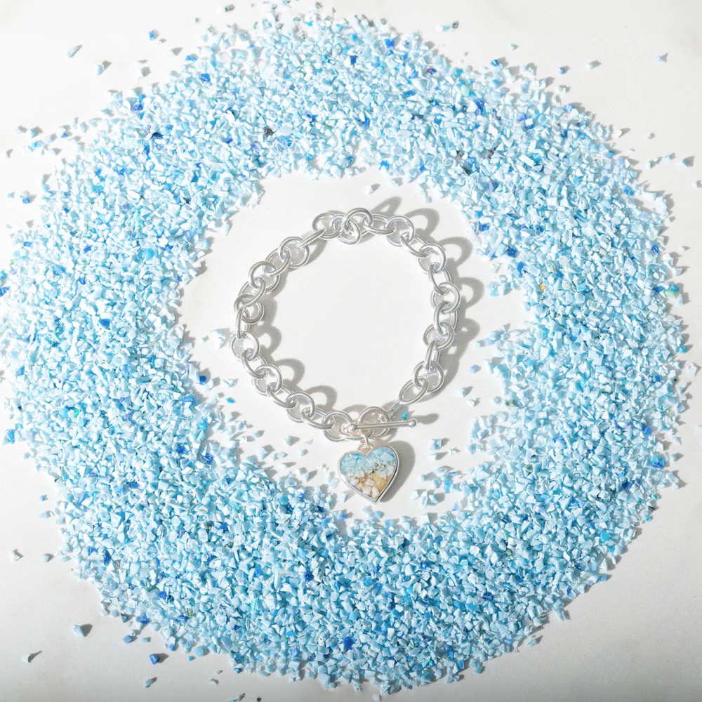 4ocean x Dune Heart Toggle Bracelet - Image 2