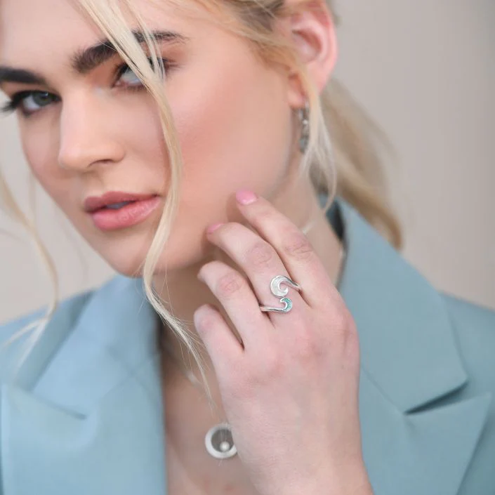 Dune Jewelry x 4ocean Wave Bypass Ring - Image 4