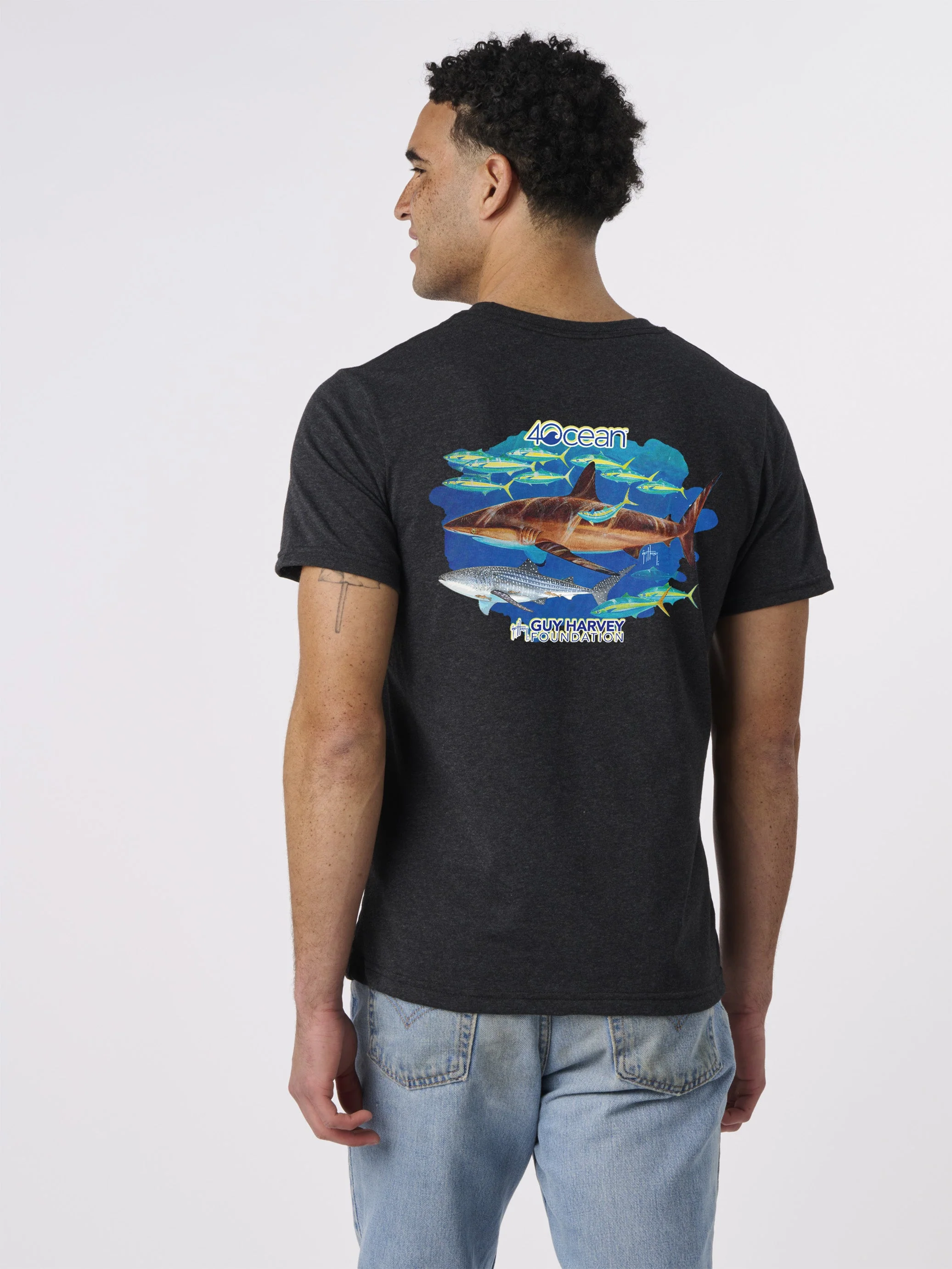 Guy Harvey Pelagic Shark Cruiser Unisex T-Shirt - Image 14