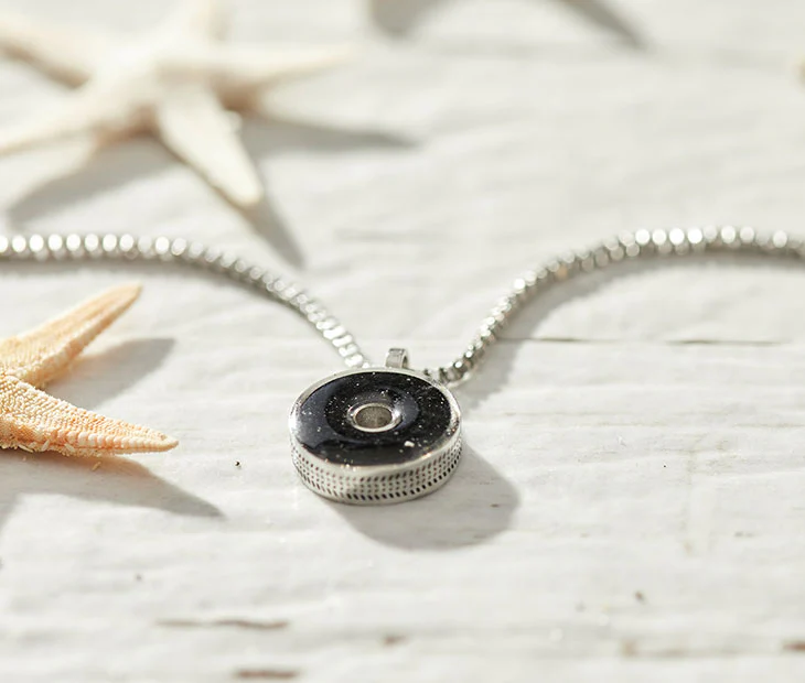 Osborne Reef Necklace - Image 4